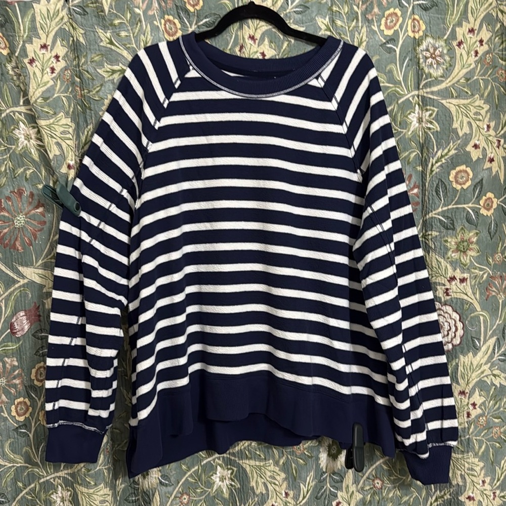 Aerie Crewneck